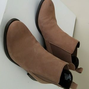 Booties. These are a re posh. Size was too big